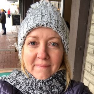 Meet your Posher, Charmaine